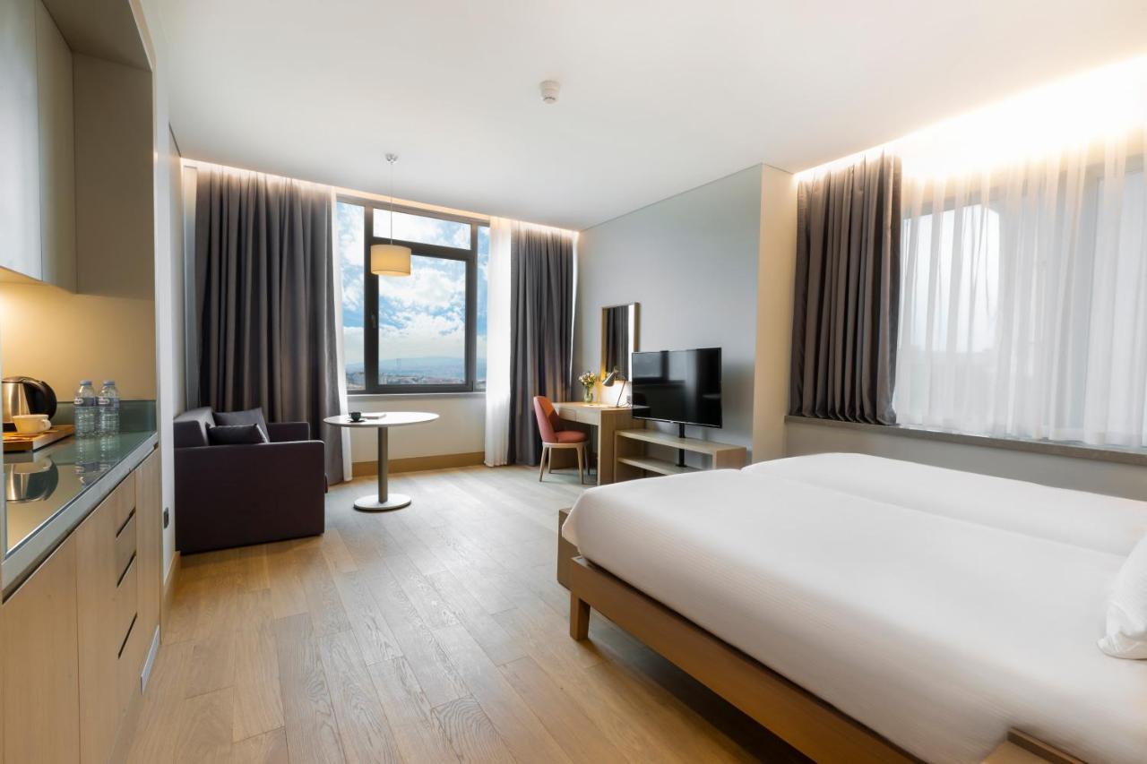 Radisson Hotel Istanbul Harbiye Εξωτερικό φωτογραφία